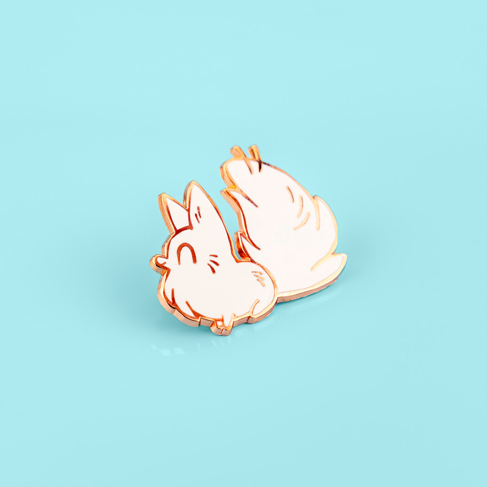 Enamel Patreon Vault Pin by Made By Nao! featuring a white coat design on a white background.